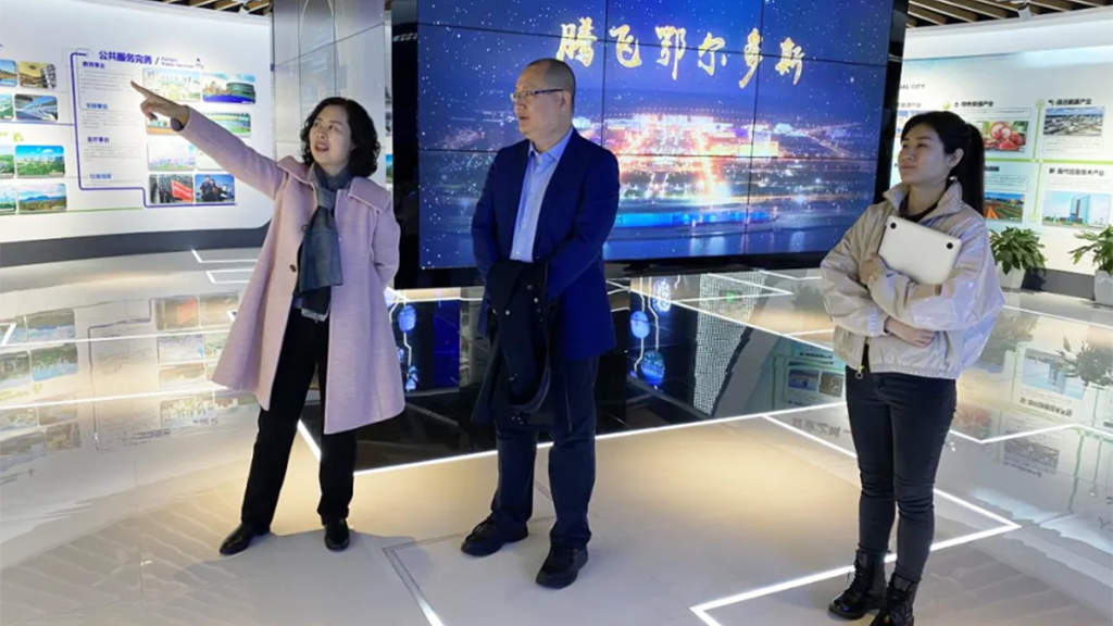 悅享數字趙鍇一行到鄂爾多斯駐京人才工作站交流(圖1) 悅享數字趙鍇一行到鄂爾多斯駐京人才工作站交流(圖1)